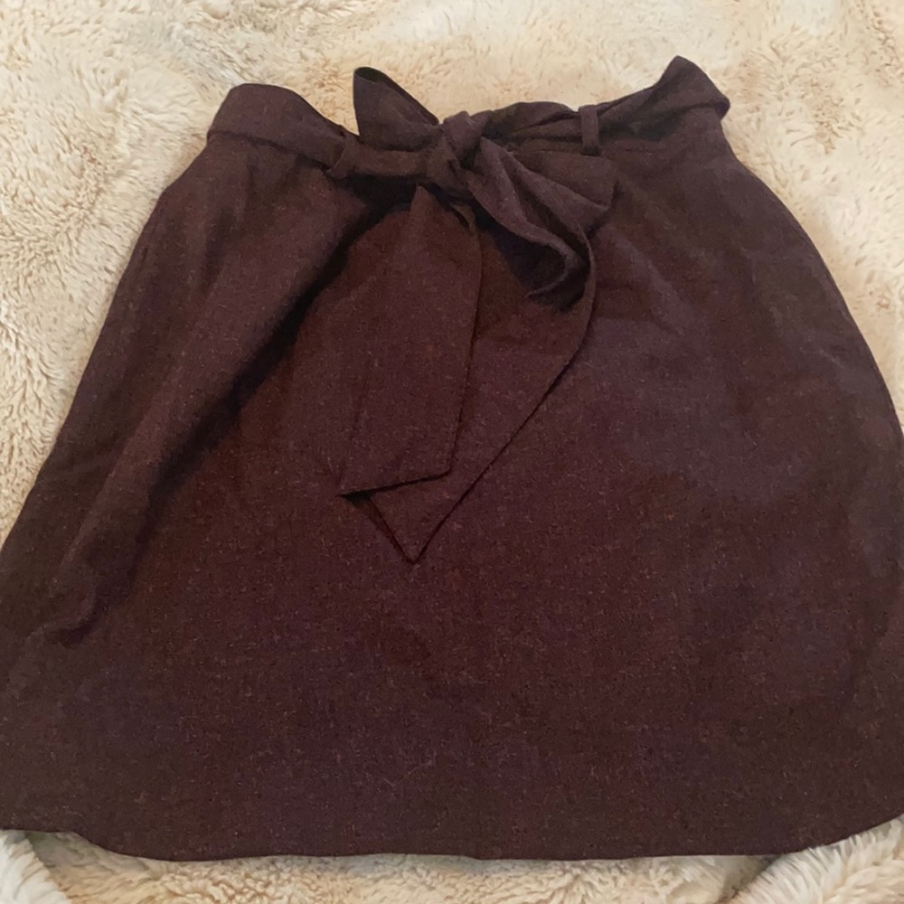 Size Large Black Label Saks Fifth Avenue Martin skirt.
